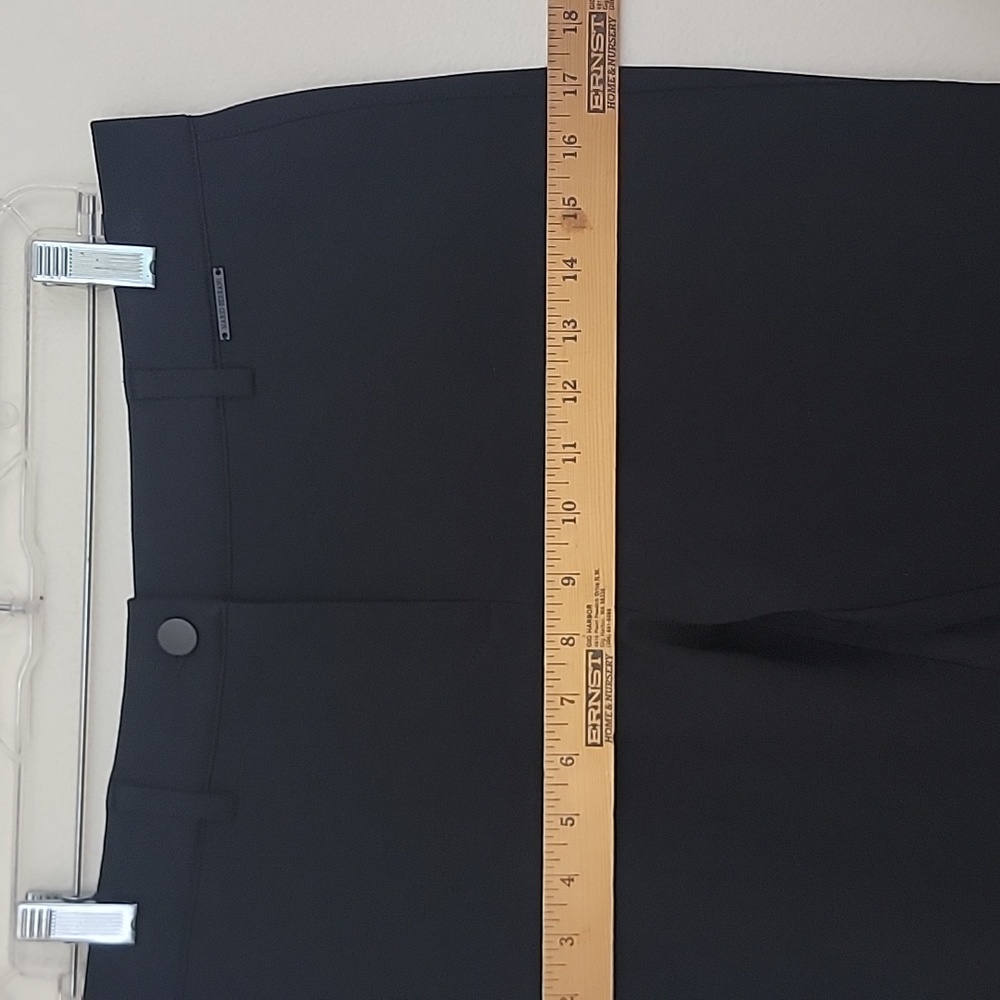 NWT Mario Serrani Black Knit Leggings Slimming High Compact Modern Fit M - Picture 10 of 16